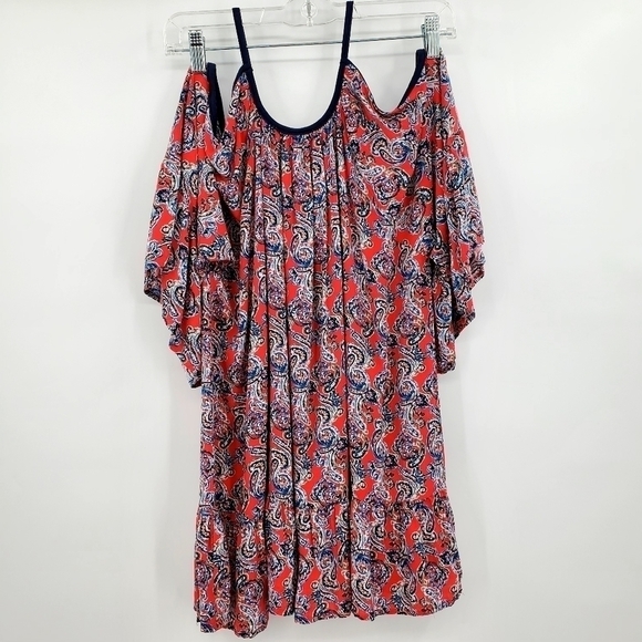 Umgee Cold Shoulder Paisley Print Casual Top - Picture 4 of 9